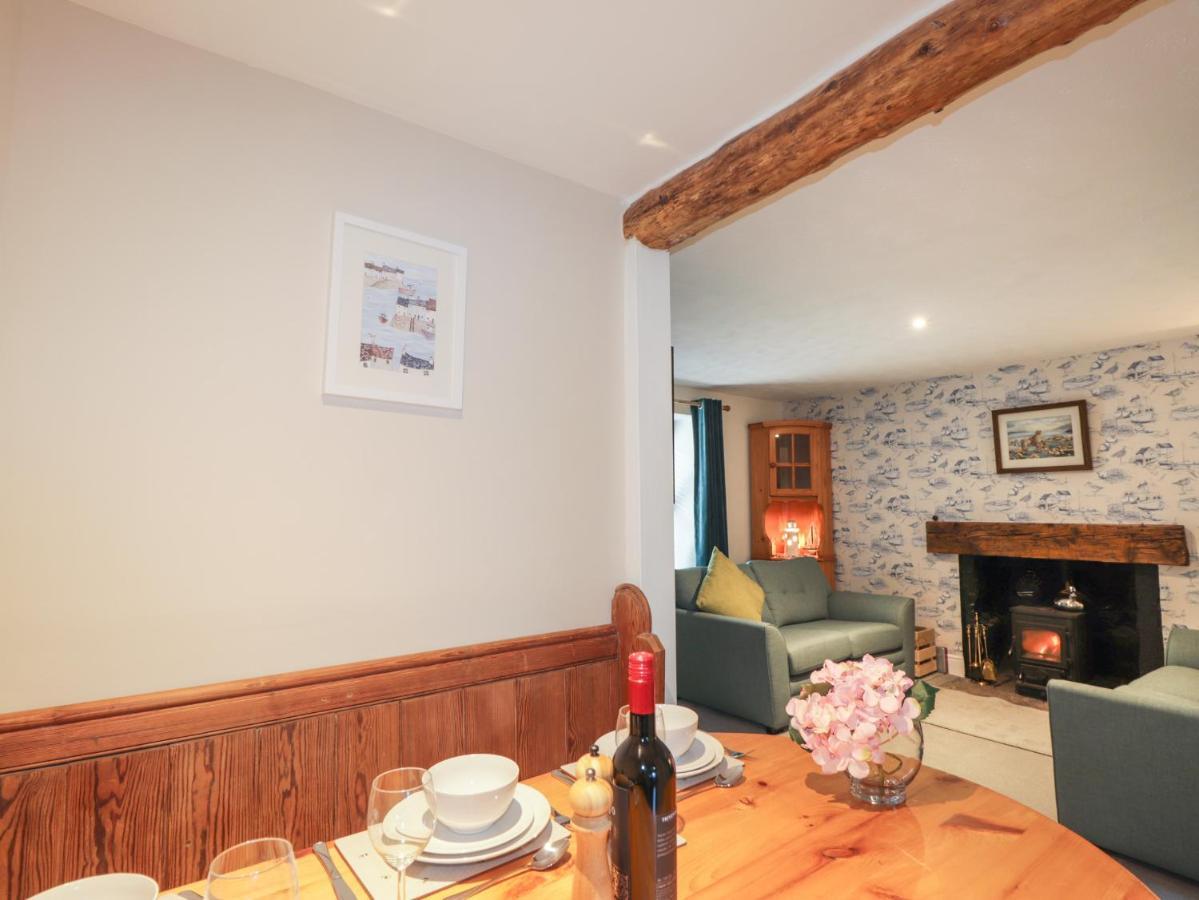 Griffin Cottage Nairn Bagian luar foto