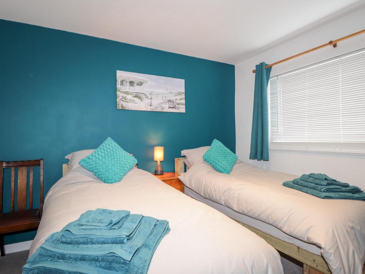 Griffin Cottage Nairn Bagian luar foto