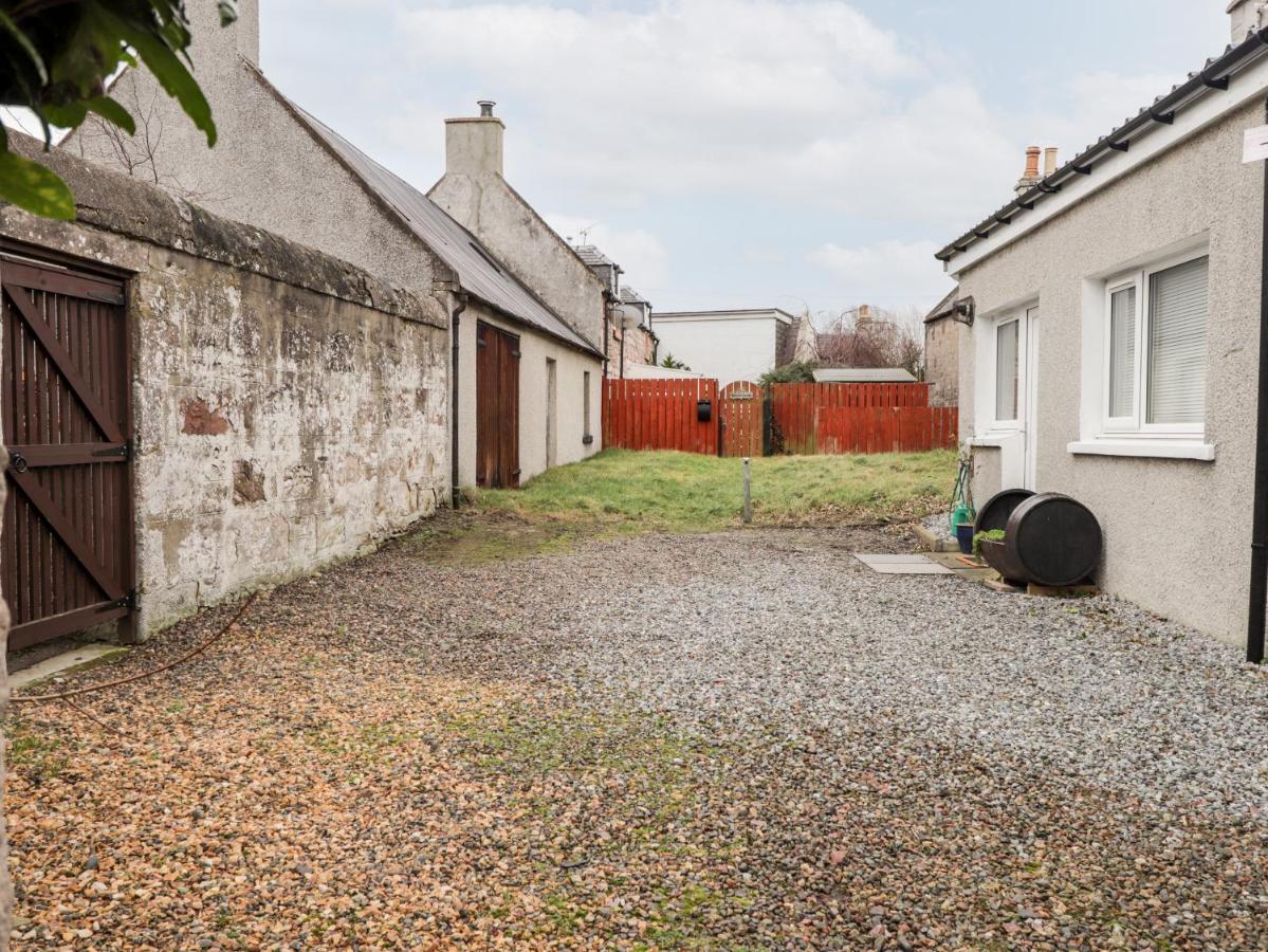 Griffin Cottage Nairn Bagian luar foto